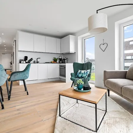 Strandfeder - Moderne Ostsee-ferienwohnung Fuer Drei Im Ostseeresort